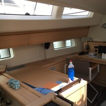 Jeanneau 64