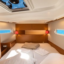 Jeanneau Sun Odyssey 410