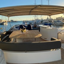 Sunseeker 82 Yacht