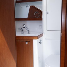 Beneteau Oceanis 48