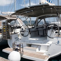 Beneteau Oceanis 48
