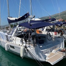 Beneteau Oceanis 48