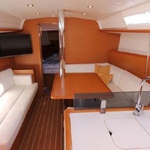 Jeanneau Sun Odyssey 379