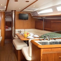 Jeanneau Sun Odyssey 43