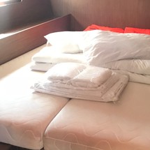 Beneteau Oceanis 46