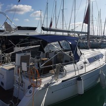 Beneteau Oceanis 37