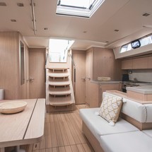Beneteau Oceanis 51.1