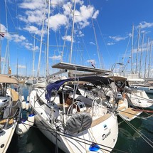 Bavaria CRUISER 34