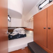 Bavaria CRUISER 34