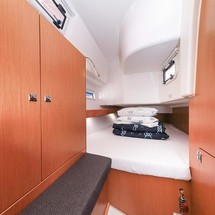 Bavaria CRUISER 34