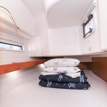 Bavaria CRUISER 34