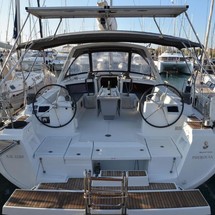 Beneteau Oceanis 48