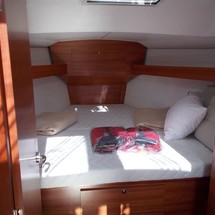 Dufour 382