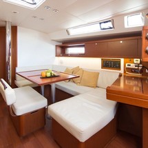 Beneteau Oceanis 45