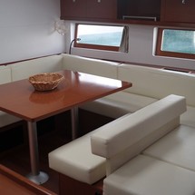 Beneteau Oceanis 55