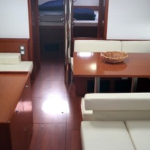 Beneteau Oceanis 55