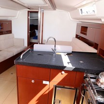 Hanse 385