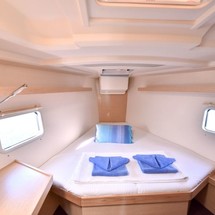 Hanse 418