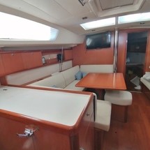 Beneteau Oceanis 46