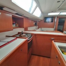 Beneteau Oceanis 46