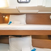 Beneteau Oceanis 51.1