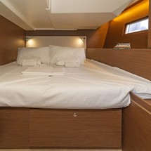Beneteau Oceanis 51.1