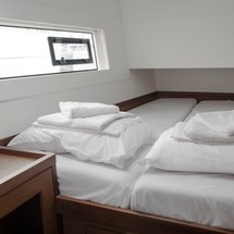 Lagoon 40