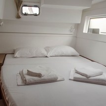 Lagoon 40