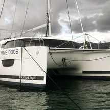 Fountaine Pajot Lucia 40