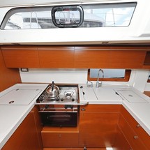 Beneteau Oceanis 51.1