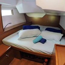 Beneteau Oceanis 48