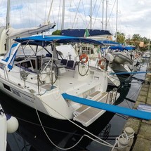 Beneteau Oceanis 48