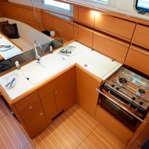 Jeanneau Sun Odyssey 379