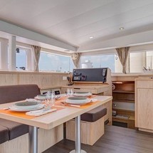 Lagoon 400 S2