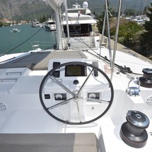 Lagoon 450 F