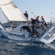 Beneteau First 35