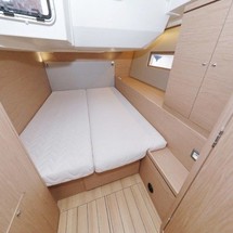 Beneteau Oceanis 51.1