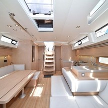 Beneteau Oceanis 51.1
