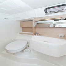 Beneteau Oceanis 51.1