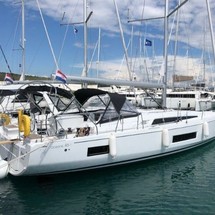 Beneteau Oceanis 46