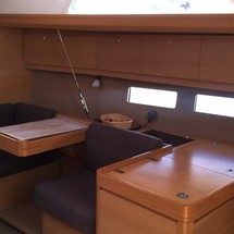 Dufour 410