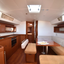 Beneteau Oceanis 45