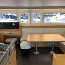 Lagoon 450 F