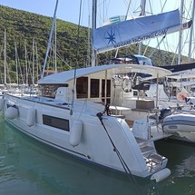 Lagoon 40