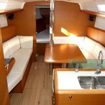Jeanneau Sun Odyssey 389