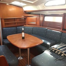 Beneteau Oceanis Clipper 423
