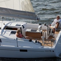 Hanse 385