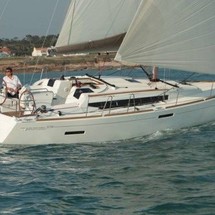 Jeanneau Sun Odyssey 379