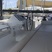 Lagoon 450 F