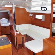 Beneteau Oceanis 41.1